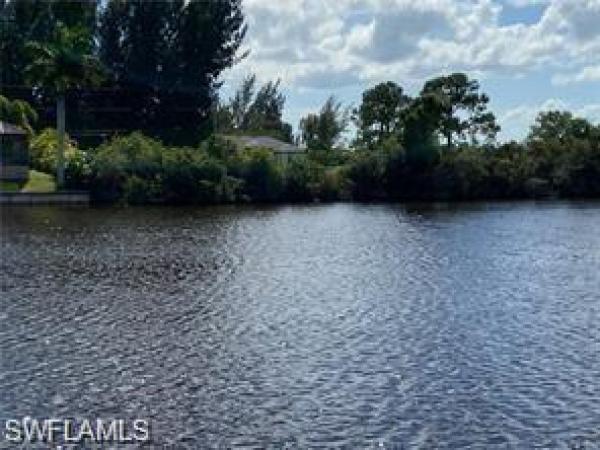 Cape Coral, 3218 23rd St, Cape Coral, Florida 33993, image 1