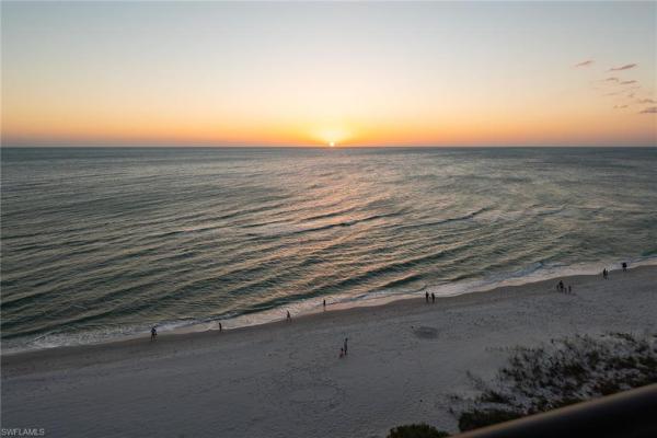 Via Delfino, 1221 N Gulf Shore Blvd #902, Naples, Florida 34102, image 1