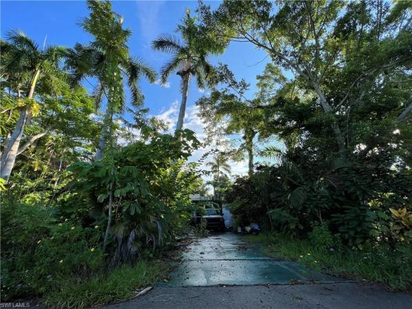 Alabama Grove Terrace, 307 New York Dr, Fort Myers, Florida 33905, image 1