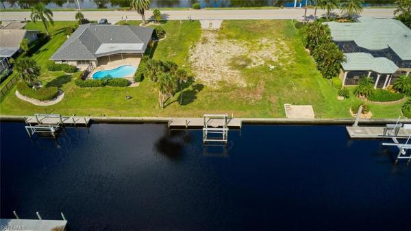 Palmetto Point, 6738 Griffin Blvd, Fort Myers, Florida 33908, image 1