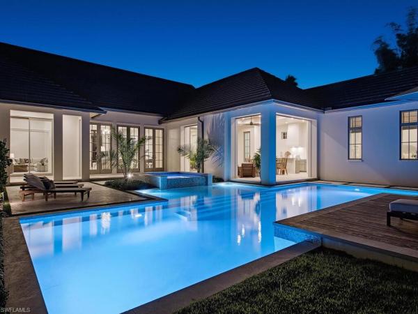 Coquina Sands, 470 Banyan Blvd, Naples, Florida 34102, image 1