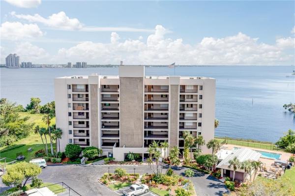 Moorings Point, 4510 Key Dr #805, North Fort Myers, Florida 33903, image 1