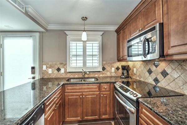 Heron Club, 466 S Broad Ave #H-466, Naples, Florida 34102, image 1