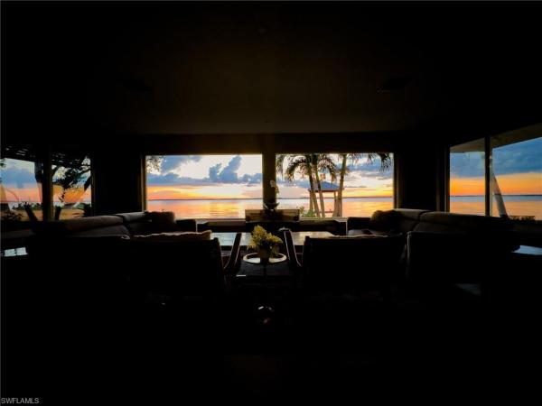 Fort Myers No HOA, 1209 Coconut Dr, Fort Myers, Florida 33901, image 1