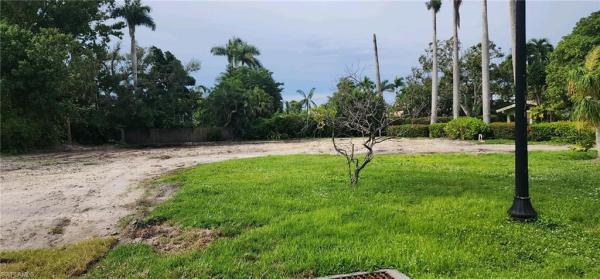York Manor, 1242 Plumosa Dr, Fort Myers, Florida 33901, image 1