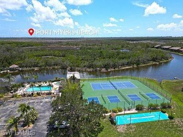 Island Park Village, 17753 Indian Island Ct, Fort Myers, Florida 33908, image 1
