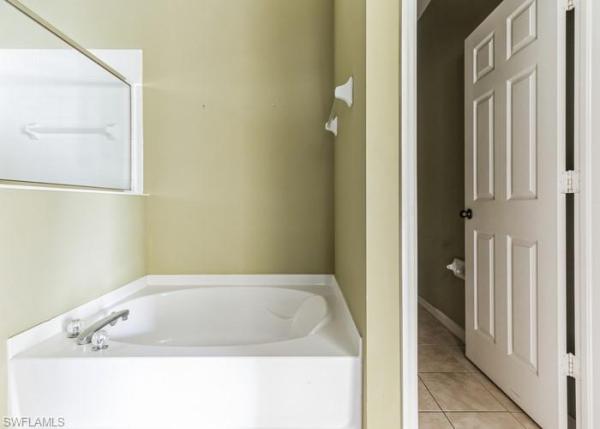 Danforth Lakes, 8981 Falcon Pointe Loop, Fort Myers, Florida 33912, image 1