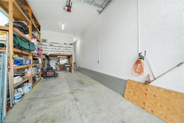 Island Park Woodlands, 6131 Park Rd, Fort Myers, Florida 33908, image 1