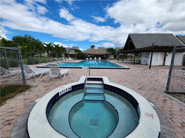 Sandalwood Estates, 12963 Meadowood Ct, Fort Myers, Florida 33919, image 1