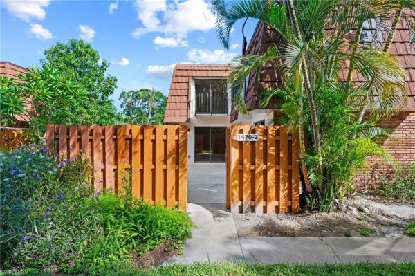 Hamlet, 1470 Park Shore Cir #2, Fort Myers, Florida 33901, image 1