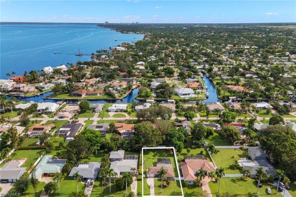 Sunset Cove, 575 Peck Ave, Fort Myers, Florida 33919, image 1