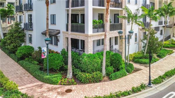 Naples Square, 1030 S 3rd Ave #101, Naples, Florida 34102, image 1