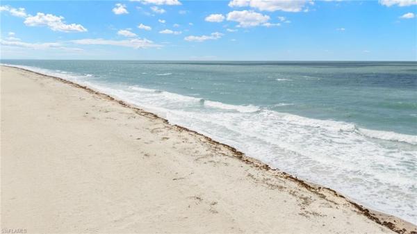 Pointe Santo De Sanibel, 2445 Gulf Dr #E6, Sanibel, Florida 33957, image 2