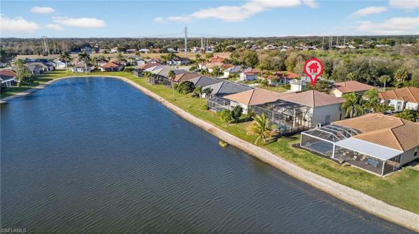 Silverlakes, 11169 Lakeland Cir, Fort Myers, Florida 33913, image 2