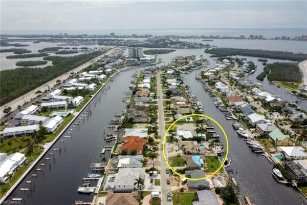 Siesta Isles, 18212 Cutlass Dr, Fort Myers Beach, Florida 33931, image 1
