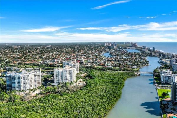 Cayman At The Dunes Of Naples, 325 Dunes Blvd #302, Naples, Florida 34110, image 1