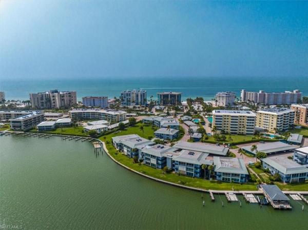 Harborside Gardens, 3400 N Gulf Shore Blvd #G3, Naples, Florida 34103, image 1