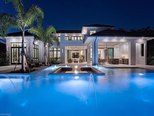 Olde Naples, 626 S Golf Dr, Naples, Florida 34102, image 1