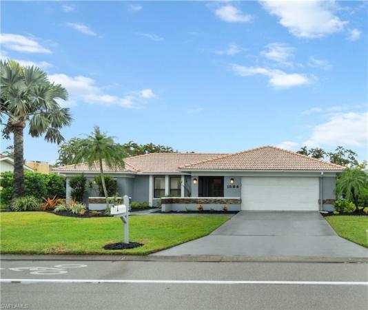 Whiskey Creek Club Estates, 1564 Whiskey Creek Dr, Fort Myers, Florida 33919, image 1
