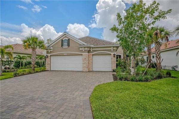 Daniels Place, 8301 Preserve Point Dr, Fort Myers, Florida 33912, image 1