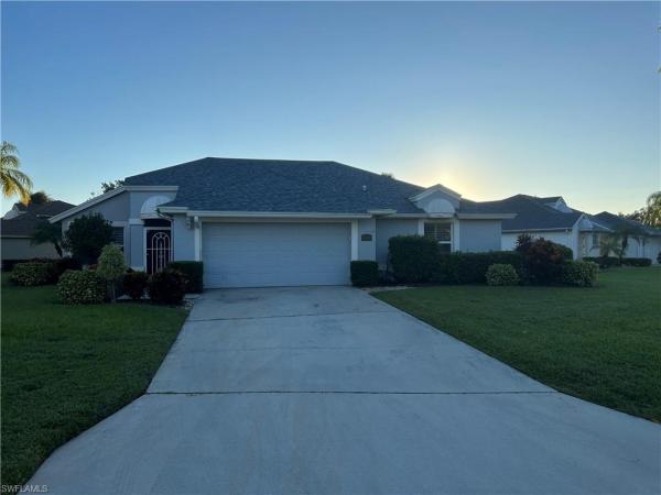 The Villages At Country Creek, 20841 Andiron Pl, Estero, Florida 33928, image 2
