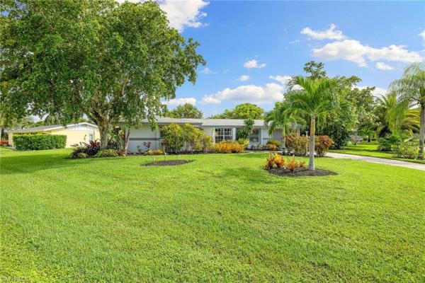 Lely Villas, 28 Maui Cir #28, Naples, Florida 34112, image 1