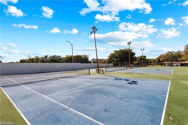 Caloosa Bayview, 4262 Island Cir #1, Fort Myers, Florida 33919, image 1