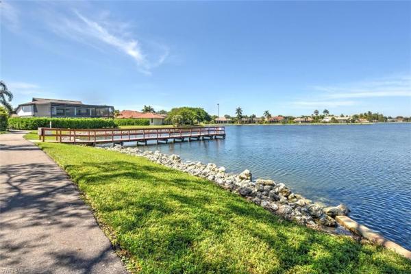 Newcastle, 708 Landover Cir #203, Naples, Florida 34104, image 1