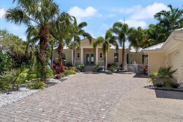 Goodland Isles, 216 E Goodland Dr, Goodland, Florida 34140, image 1