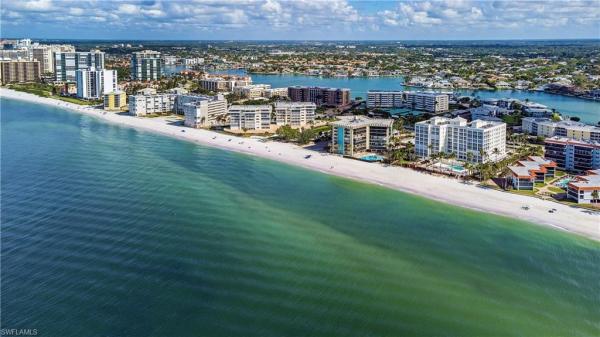 The Waldorf, 3377 N Gulf Shore Blvd #1A, Naples, Florida 34103, image 1