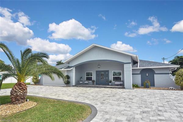 Palaco Grande, 3509 19th Pl, Cape Coral, Florida 33904, image 1