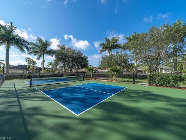 Chadwyck Square At Sir Michaels Place, 24930 Divot Dr, Bonita Springs, Florida 34135, image 1