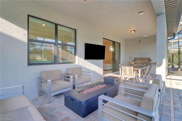 Manatee Cove, 2170 Yellowfin Cir, Naples, Florida 34114, image 1