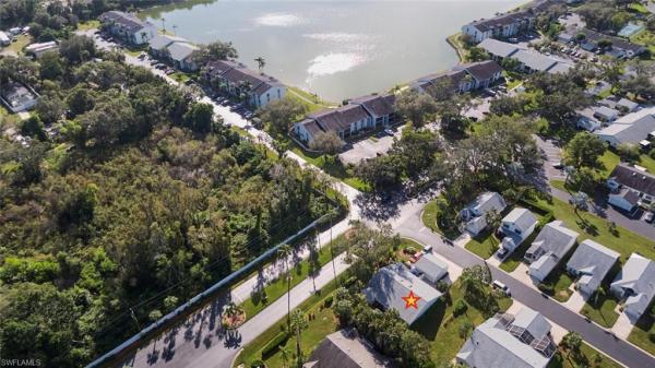 Pine Ridge Of Fort Myers Village, 9627 Windsor Club Cir, Fort Myers, Florida 33905, image 1