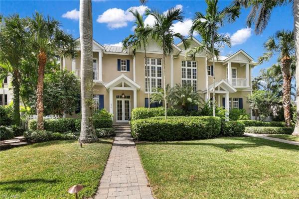 Hemingway Bay At Olde Naples, 956 S 6th St #11-13, Naples, Florida 34102, image 1