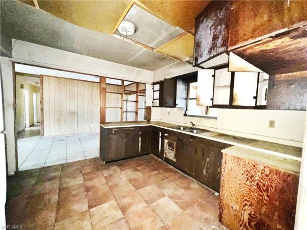 601 Haiti Ave, Marco Island, Florida 33440, image 1