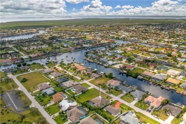 Cape Coral, 5233 18th Ave, Cape Coral, Florida 33914, image 1