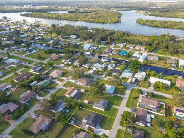 Fort Myers Shores, 2201 Lily Rd, Fort Myers, Florida 33905, image 1