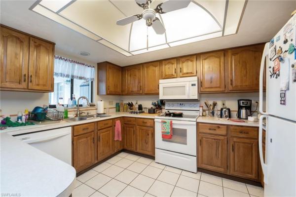 Fort Myers Shores, 2101 Hibiscus Rd, Fort Myers, Florida 33905, image 1