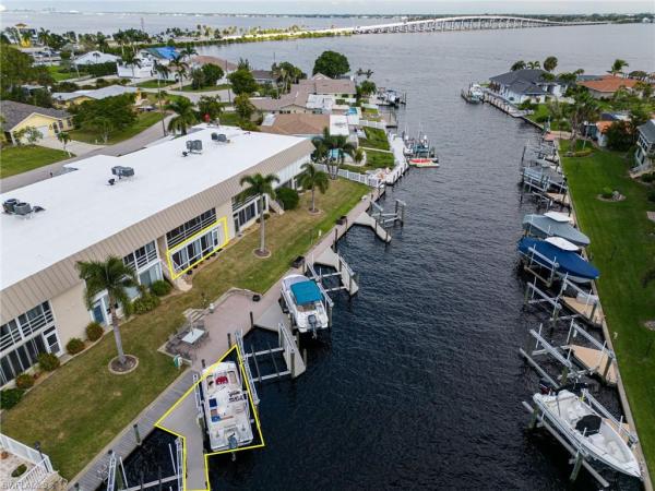 Sandy Circle, 1730 Sandy Cir #103, Cape Coral, Florida 33904, image 1
