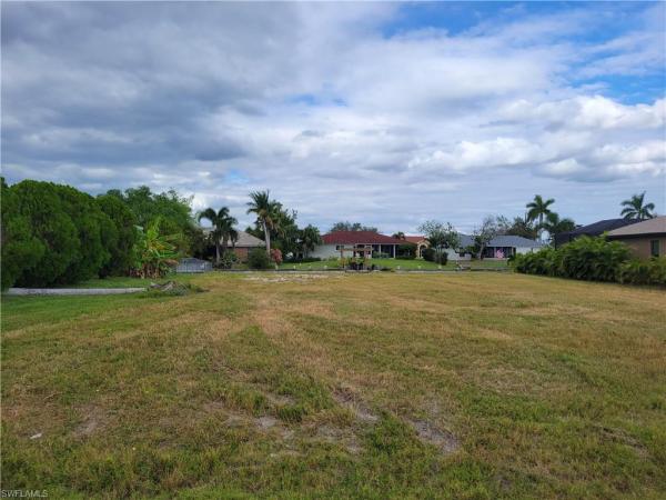 Cape Coral Residential, 1003 6th St, Cape Coral, Florida 33990, image 2
