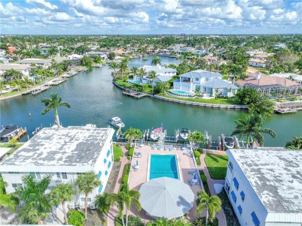 Port Au Villa, 2100 N Gulf Shore Blvd #212, Naples, Florida 34102, image 1