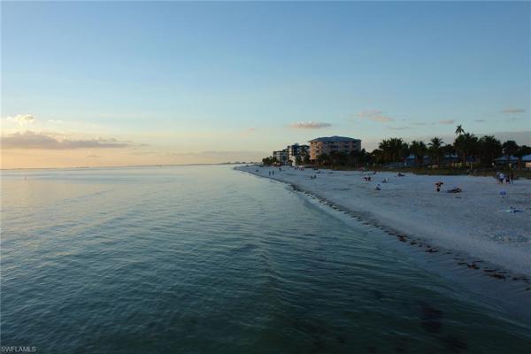 Estero Beach Club, 2580 Estero Blvd #35, Fort Myers Beach, Florida 33931, image 1
