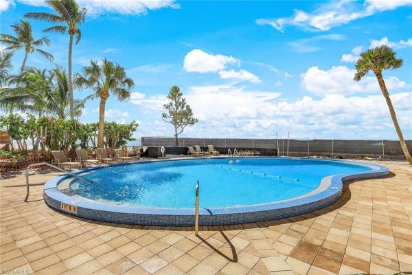 Imperial Club, 3399 N Gulf Shore Blvd #607, Naples, Florida 34103, image 1