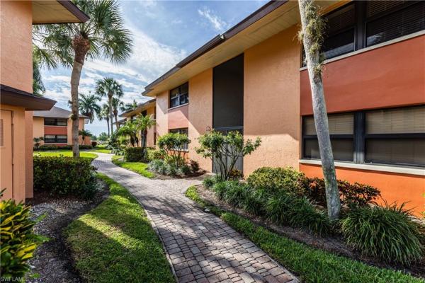 Tropic Schooner, 1530 Mainsail Dr #2, Naples, Florida 34114, image 1