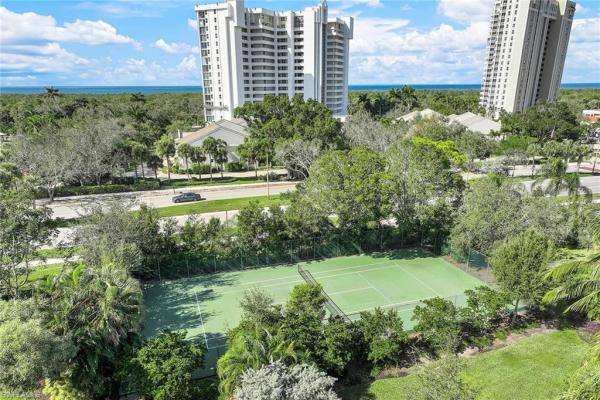 Hyde Park At Pelican Bay, 6320 Pelican Bay Blvd #T-7, Naples, Florida 34108, image 1