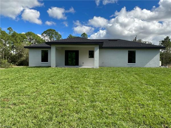 2115 Robert Ave, Alva, Florida 33920, image 1