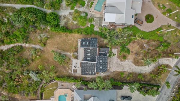 Seaspray, 1318 Seaspray Ln, Sanibel, Florida 33957, image 1