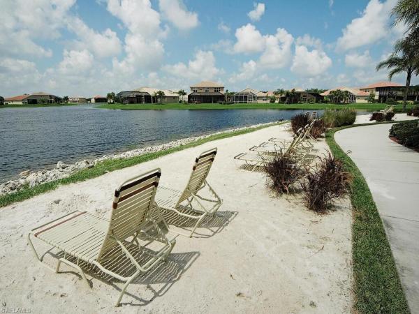 Saturnia Lakes, 1650 Triangle Palm Ter, Naples, Florida 34119, image 1