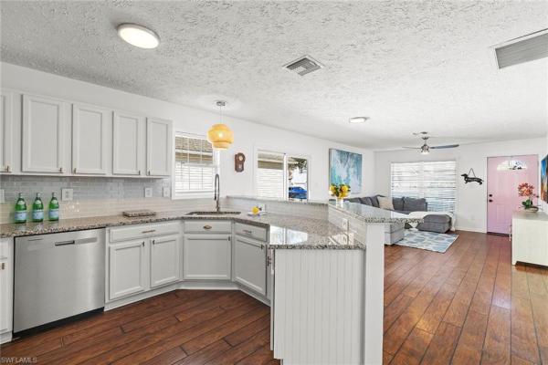 Leawood Lakes, 394 Leawood Cir, Naples, Florida 34104, image 1